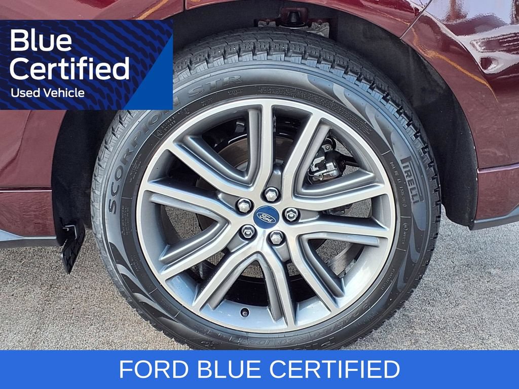 Certified 2019 Ford Edge Titanium w/ Equipment Group 301A FWD image 30
