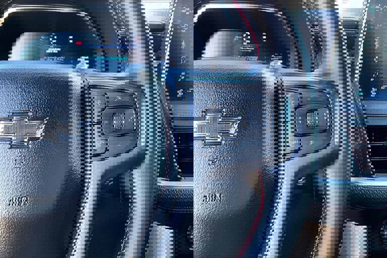 Used 2024 Chevrolet Suburban RST image 24