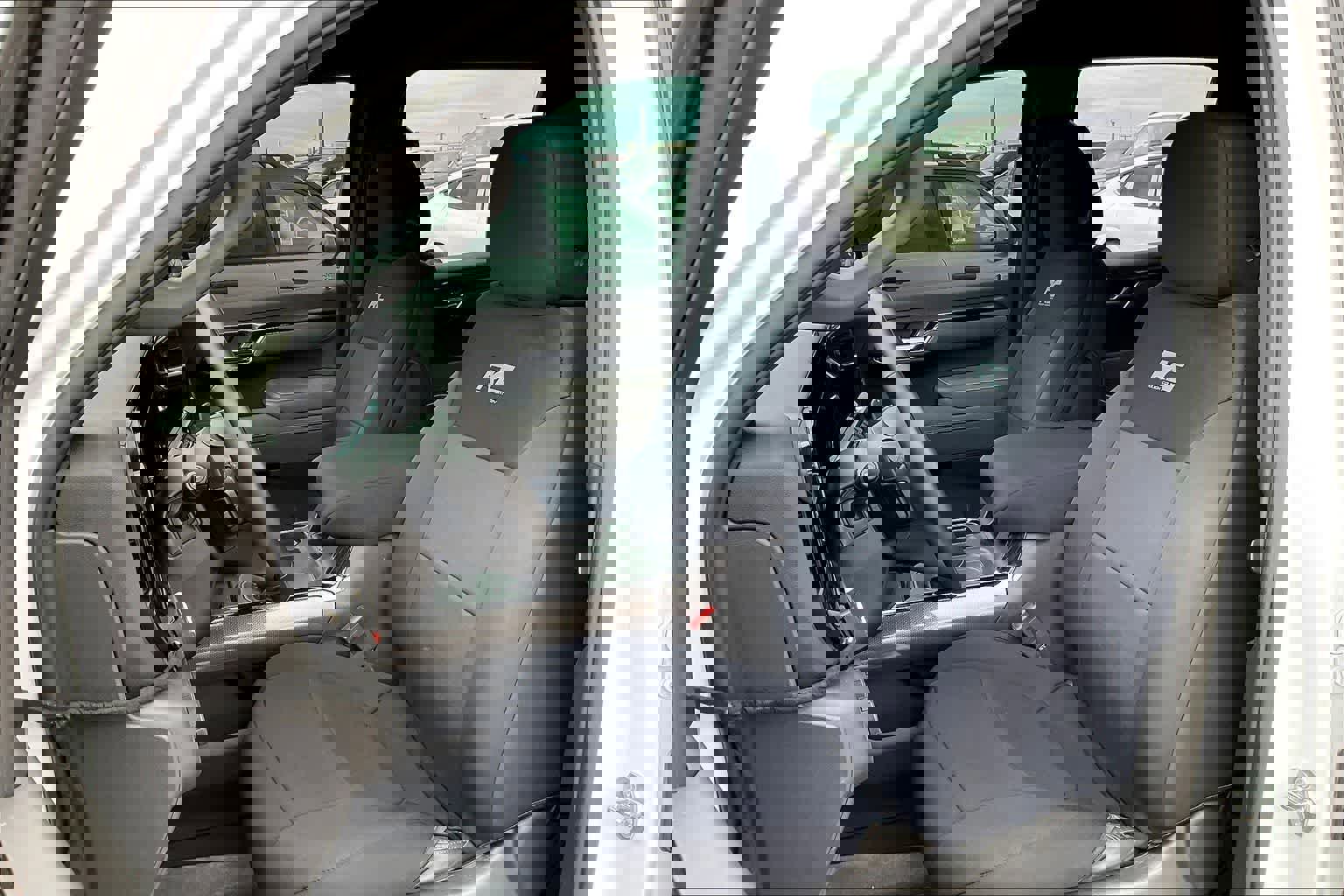 Used 2023 Chevrolet Silverado 1500 ZR2 image 13