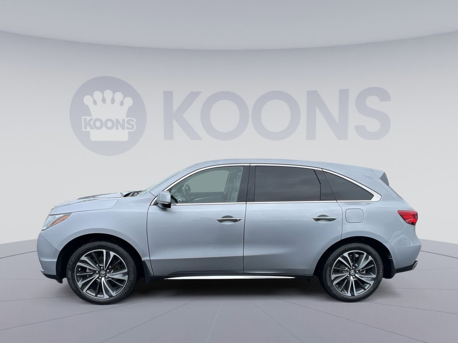 Used 2020 Acura MDX SH-AWD w/ Technology Package image 2