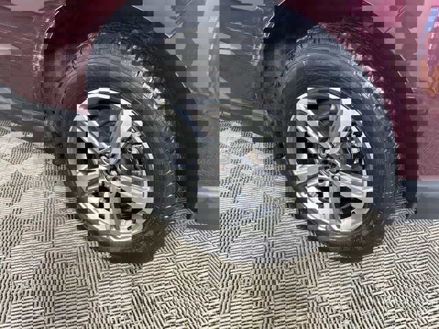 Certified 2024 Ford Edge SEL w/ Convenience Package image 8