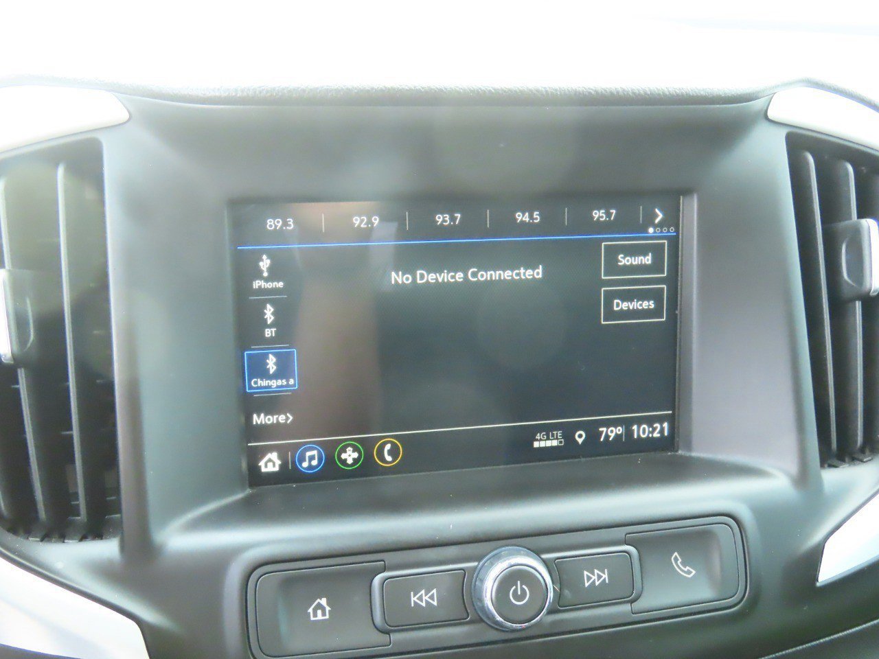 Used 2018 GMC Terrain SLE image 30