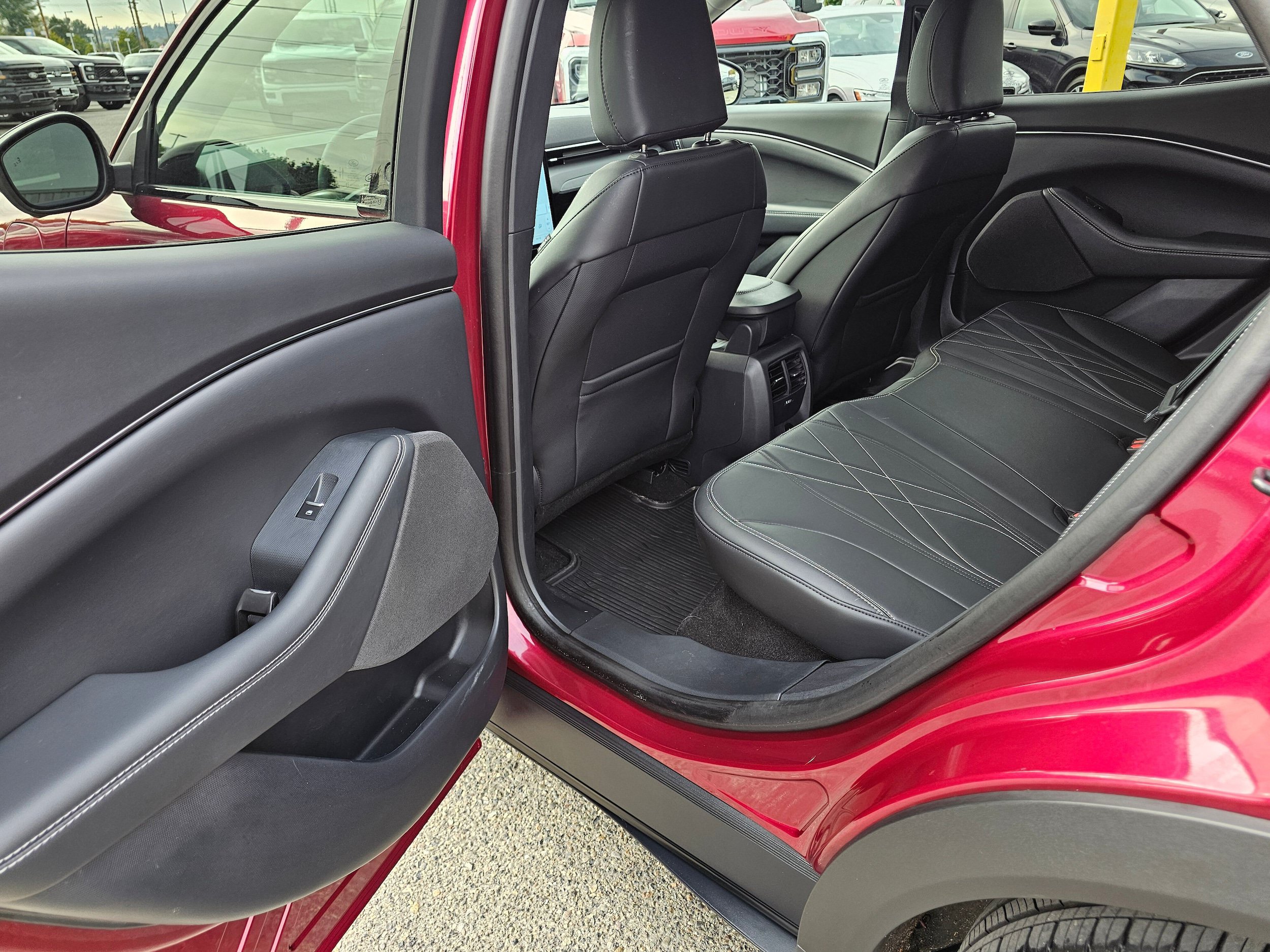 Certified 2025 Ford Mustang Mach-E Select w/ Interior Protection Package AWD/4WD image 16