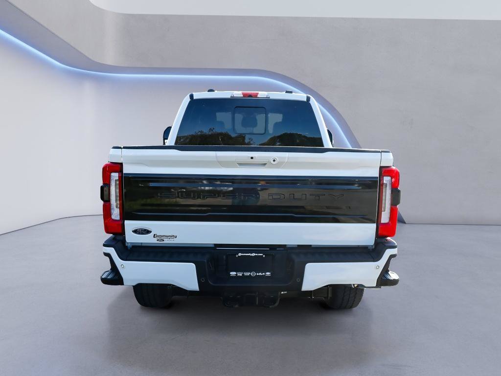 Certified 2025 Ford F250 Platinum AWD/4WD image 5