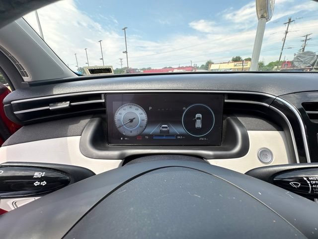 Used 2023 Hyundai Tucson Limited FWD image 15