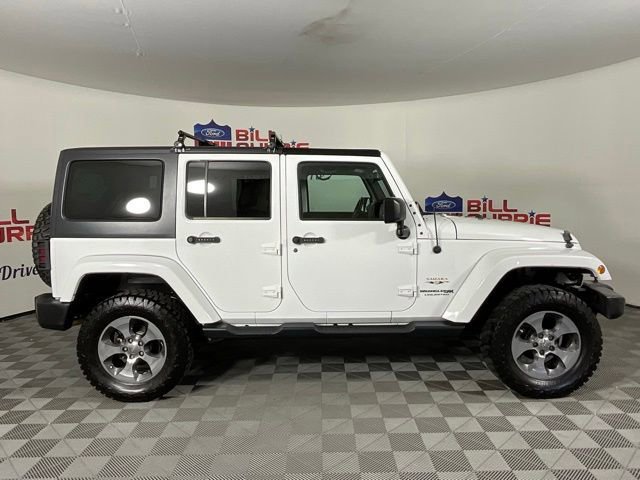 Used 2018 Jeep Wrangler Unlimited Sahara w/ Connectivity Group image 6
