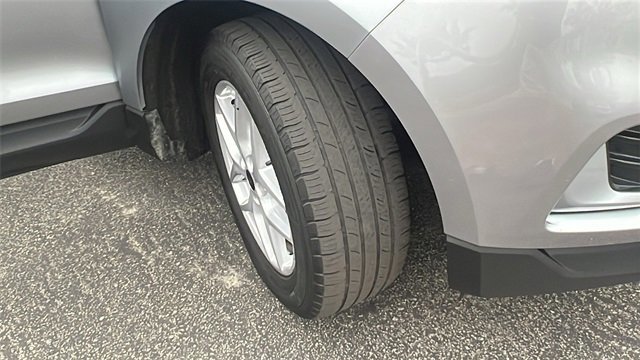 Certified 2024 Ford Edge SEL image 10