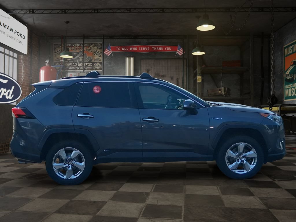Used 2021 Toyota RAV4 Limited AWD/4WD image 7