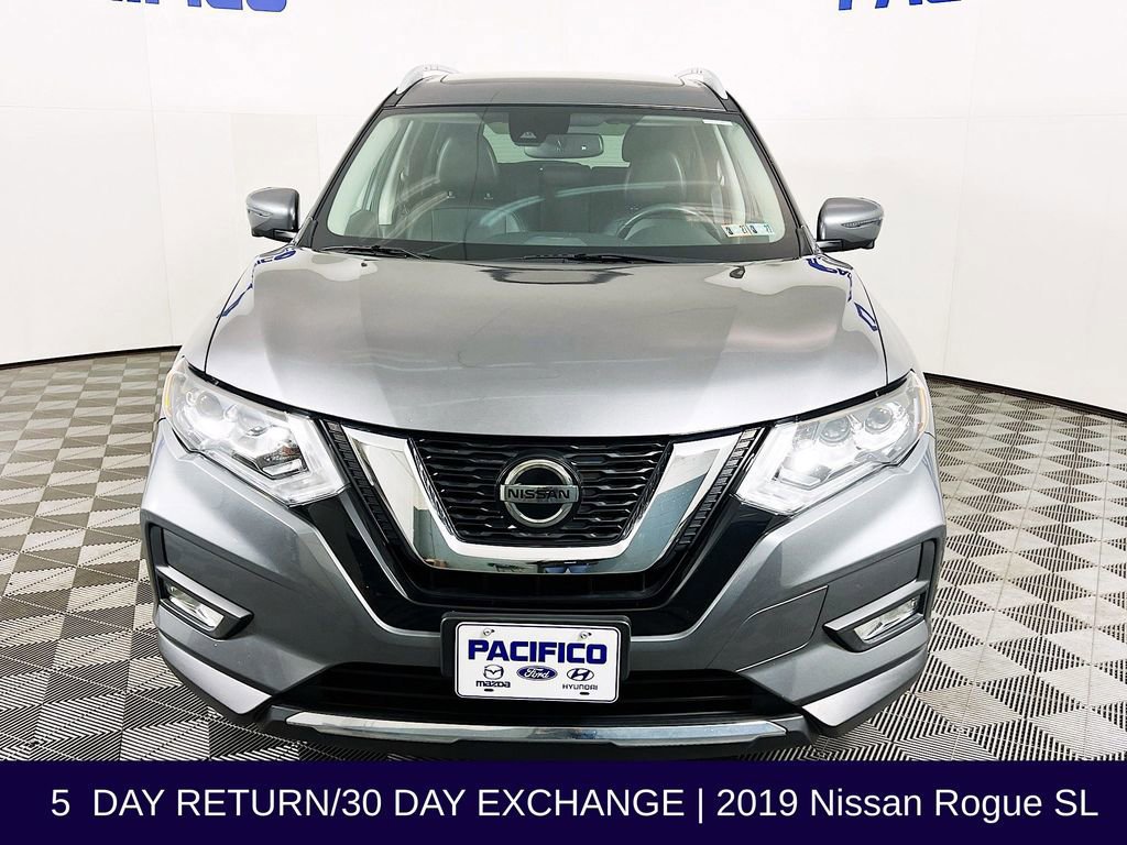 Used 2019 Nissan Rogue SL w/ Premium Package image 8