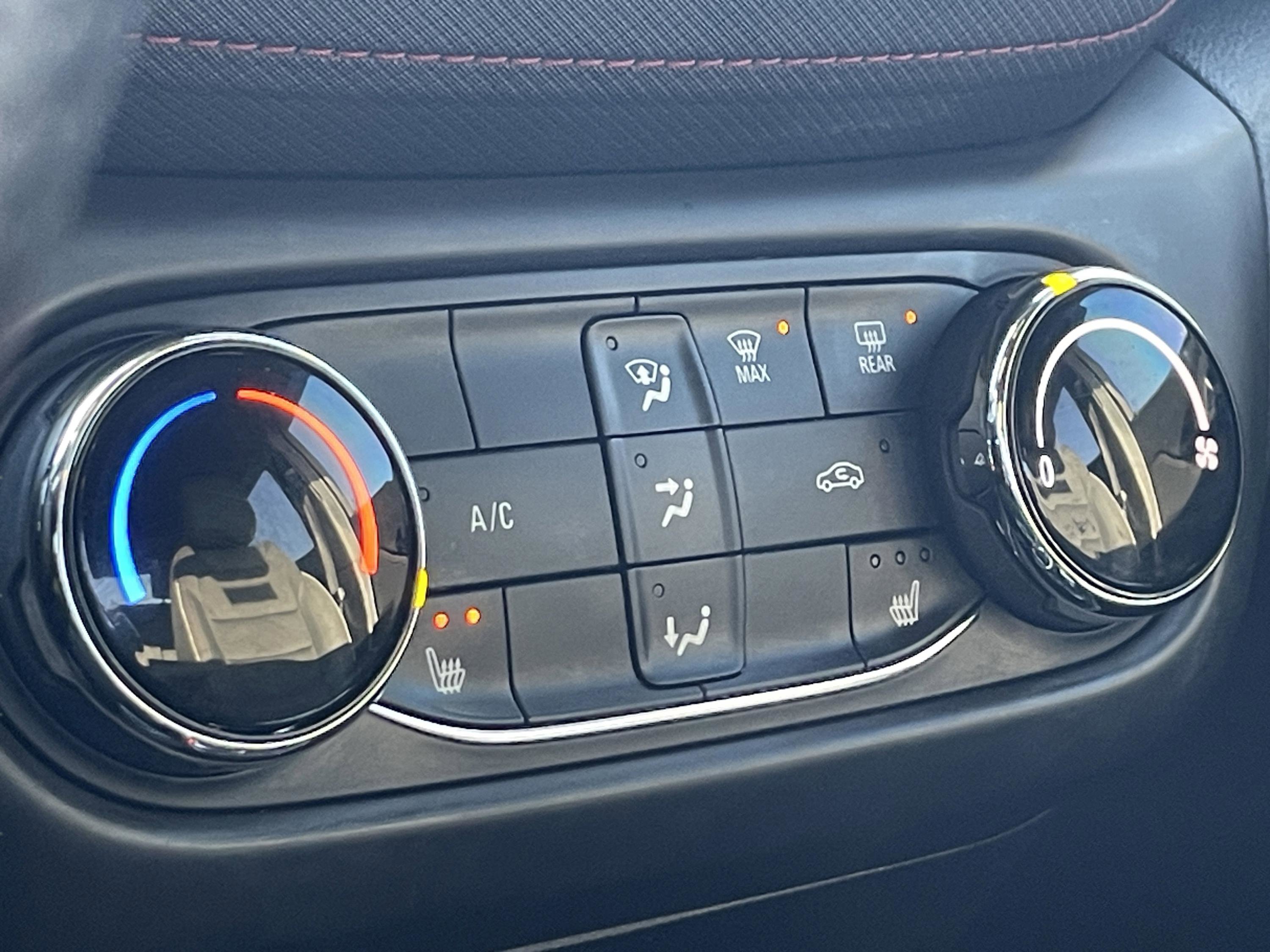 Used 2022 Chevrolet TrailBlazer RS image 22