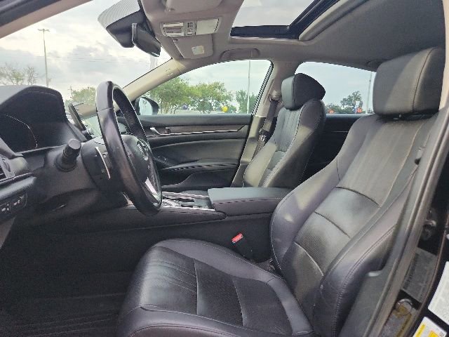 Used 2020 Honda Accord Touring image 17