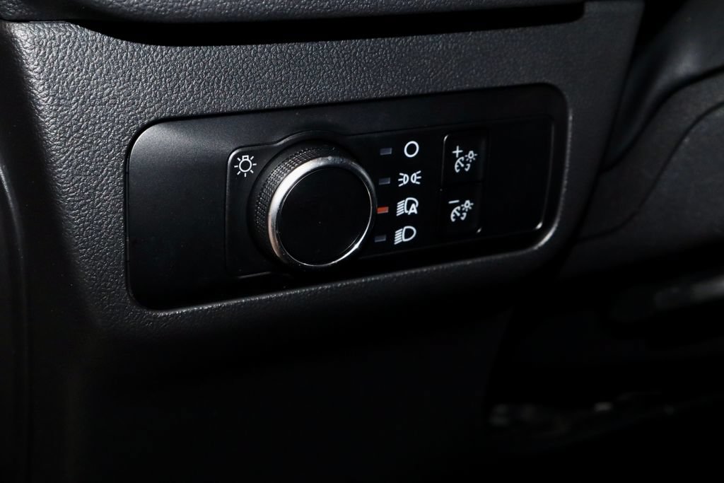 Certified 2025 Ford Escape ST-Line AWD/4WD image 26
