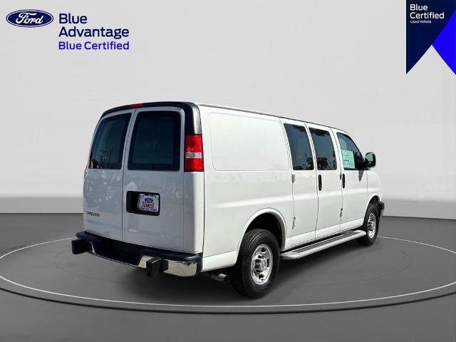 Used 2024 Chevrolet Express 2500 w/ Driver Convenience Package RWD image 5