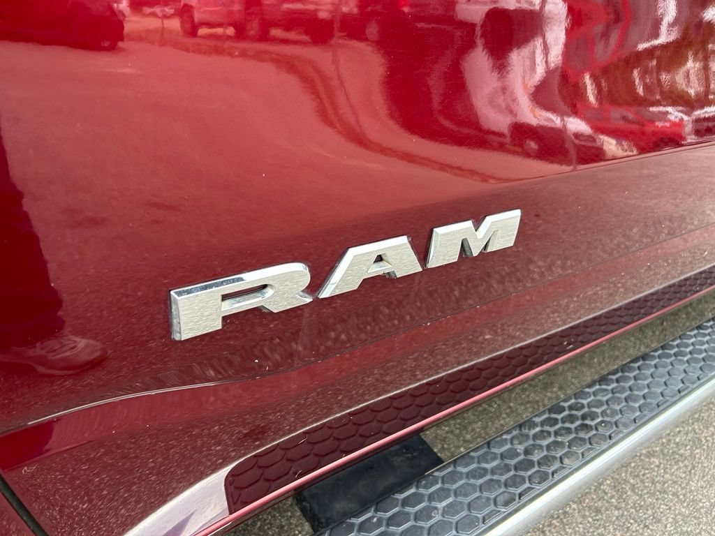 Used 2020 RAM 1500 Big Horn AWD/4WD image 11