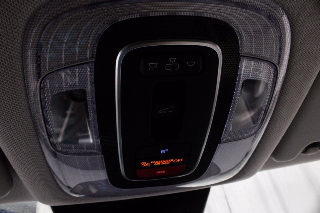 Used 2024 Hyundai Kona Limited AWD/4WD image 31