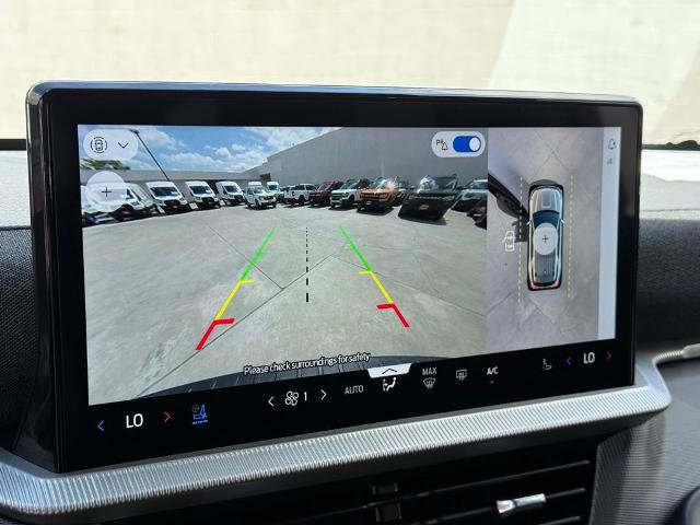 Certified 2025 Ford Explorer ST AWD/4WD image 9