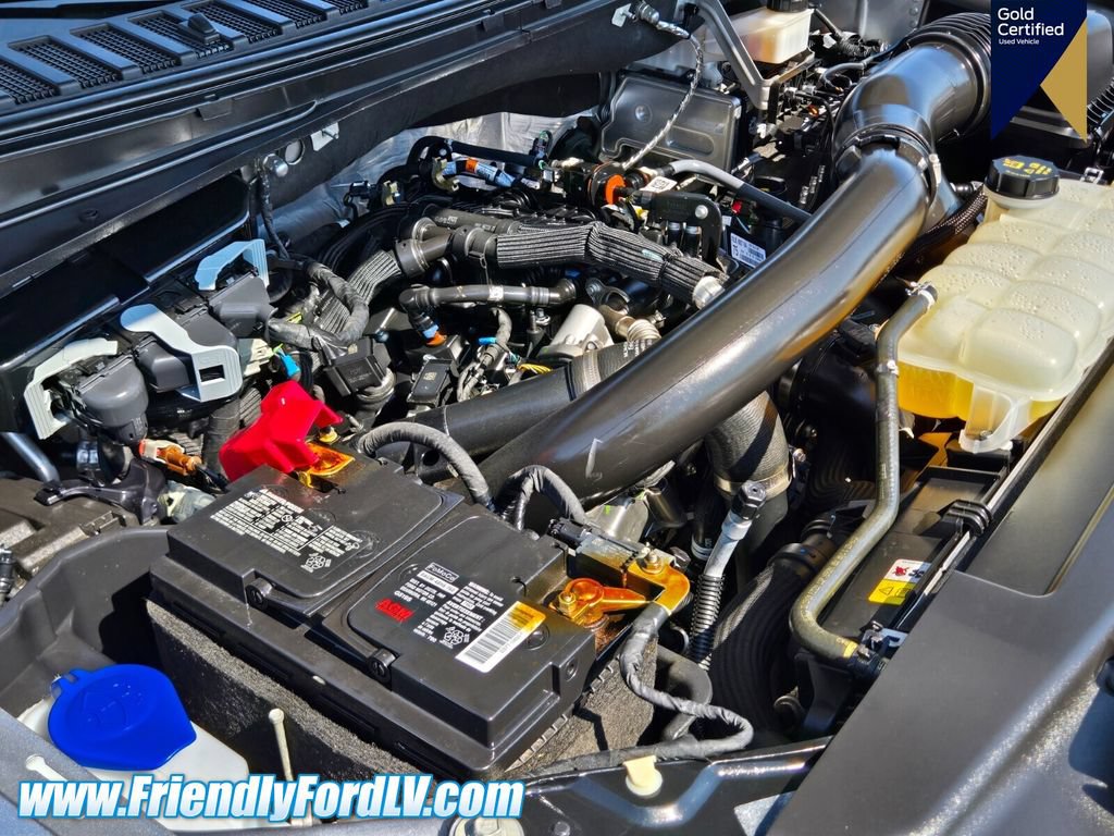 Certified 2024 Ford Expedition XLT RWD image 17