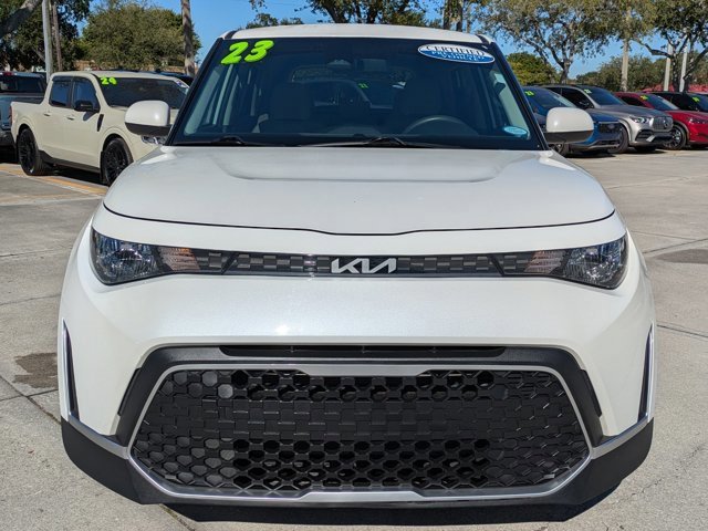 Used 2023 Kia Soul LX image 8