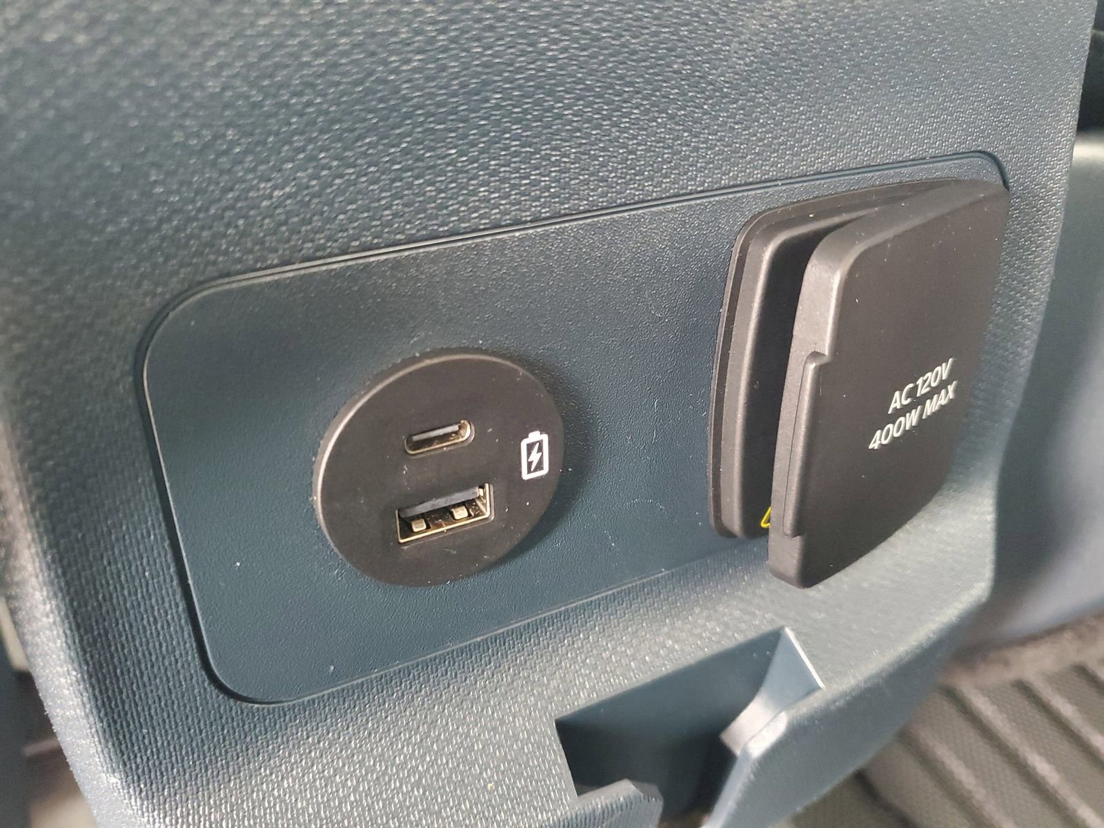 Certified 2024 Ford Maverick Lariat image 11