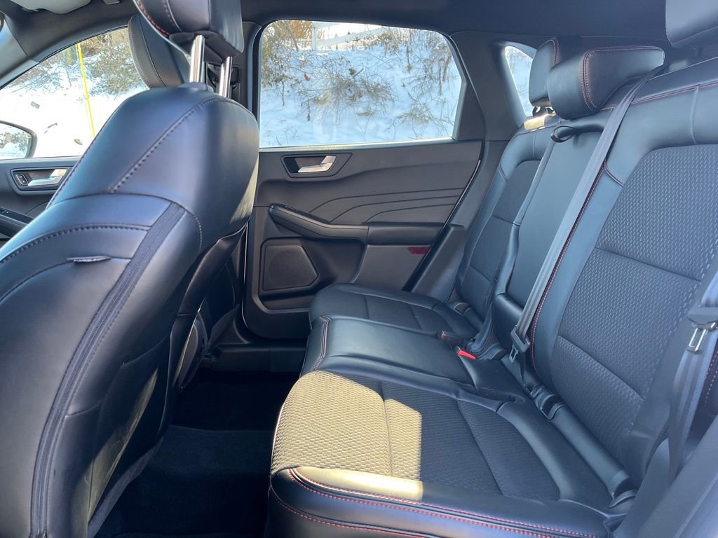Certified 2024 Ford Escape ST-Line w/ Tech Pack #1 image 11