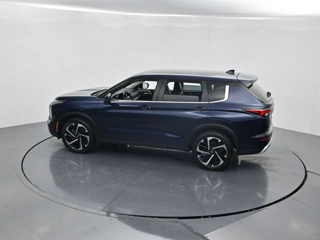 Used 2023 Mitsubishi Outlander SE FWD image 48