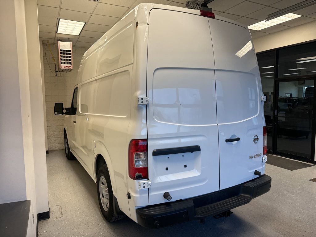Used 2021 Nissan NV 2500 SV w/ Navigation Package image 11