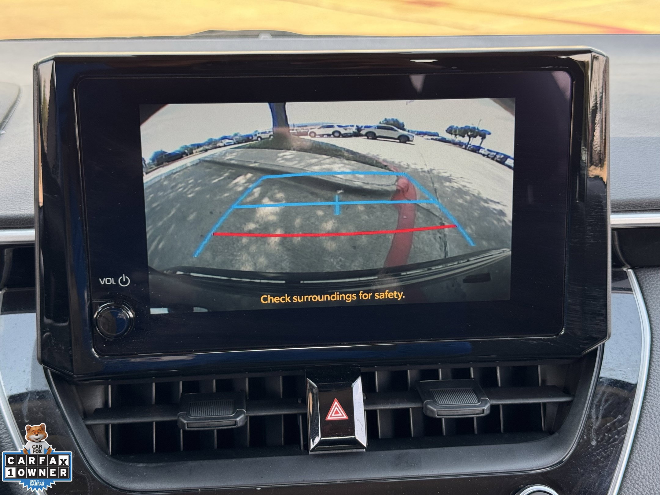 Used 2025 Toyota Corolla LE FWD image 18