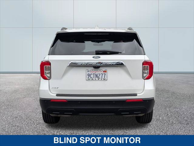 Certified 2022 Ford Explorer XLT RWD image 4