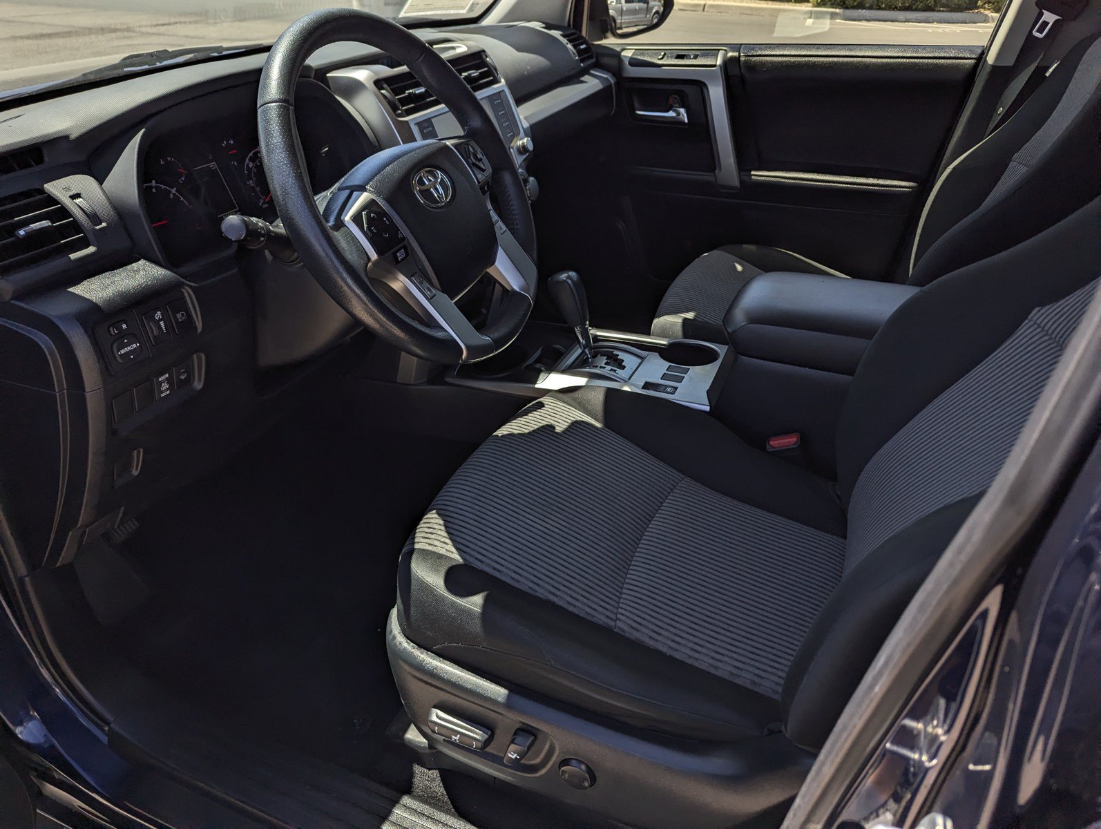 Used 2024 Toyota 4Runner SR5 RWD image 9