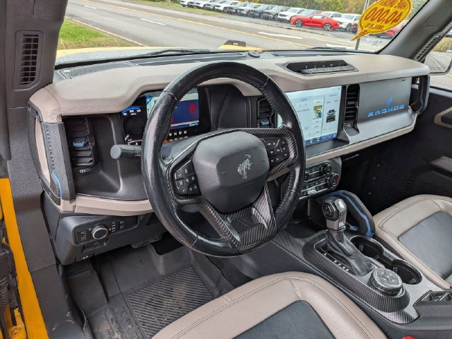 Certified 2022 Ford Bronco Wildtrak AWD/4WD image 8