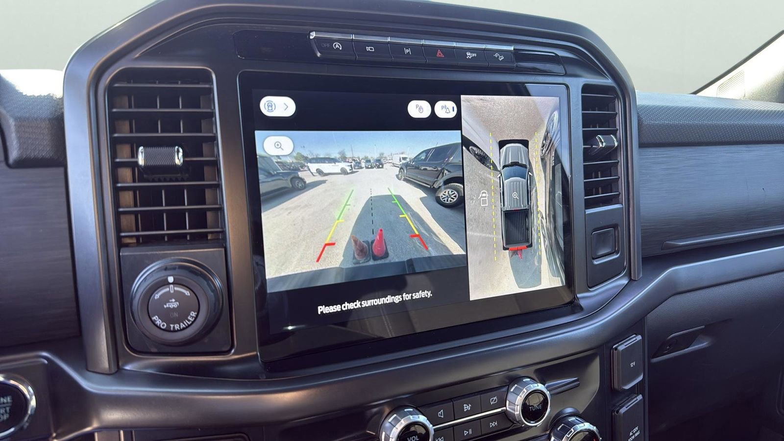 Certified 2024 Ford F150 XLT w/ Equipment Group 302A MID image 19