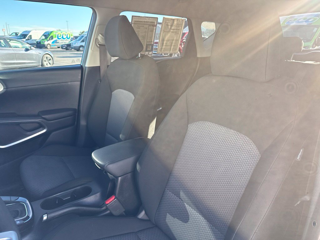 Used 2023 Kia Soul S FWD image 17