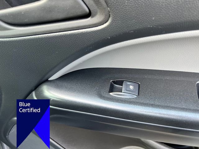 Used 2022 Chevrolet Colorado W/T w/ Custom Special Edition image 32