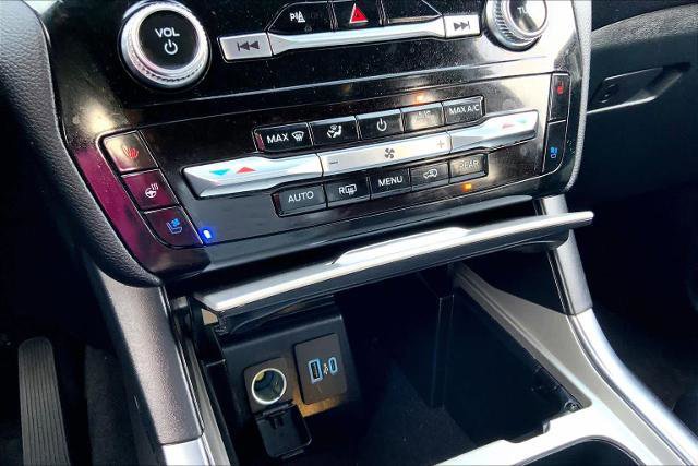 Certified 2024 Ford Explorer Limited image 30