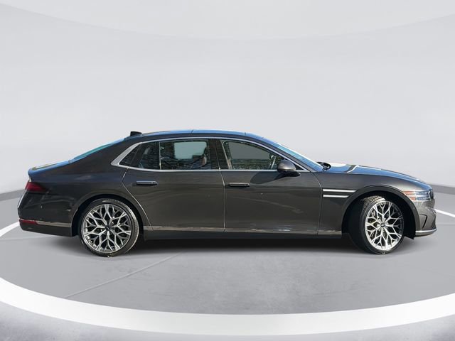 Used 2023 Genesis G90 3.5T image 2