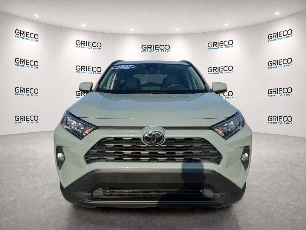 Used 2021 Toyota RAV4 XLE Premium FWD image 2
