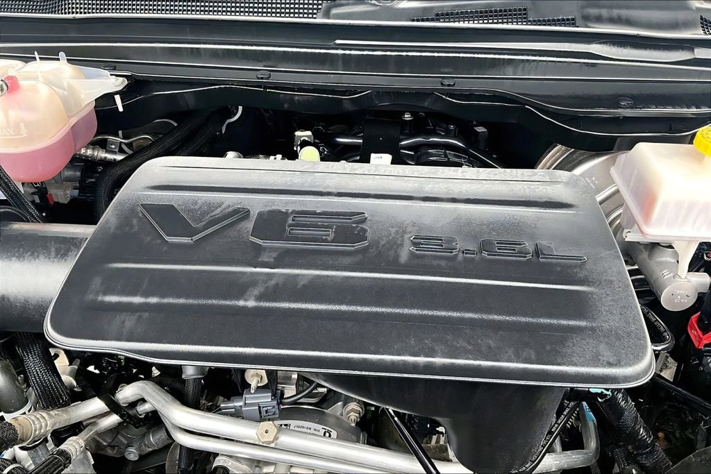 Used 2024 RAM 1500 Big Horn AWD/4WD image 34