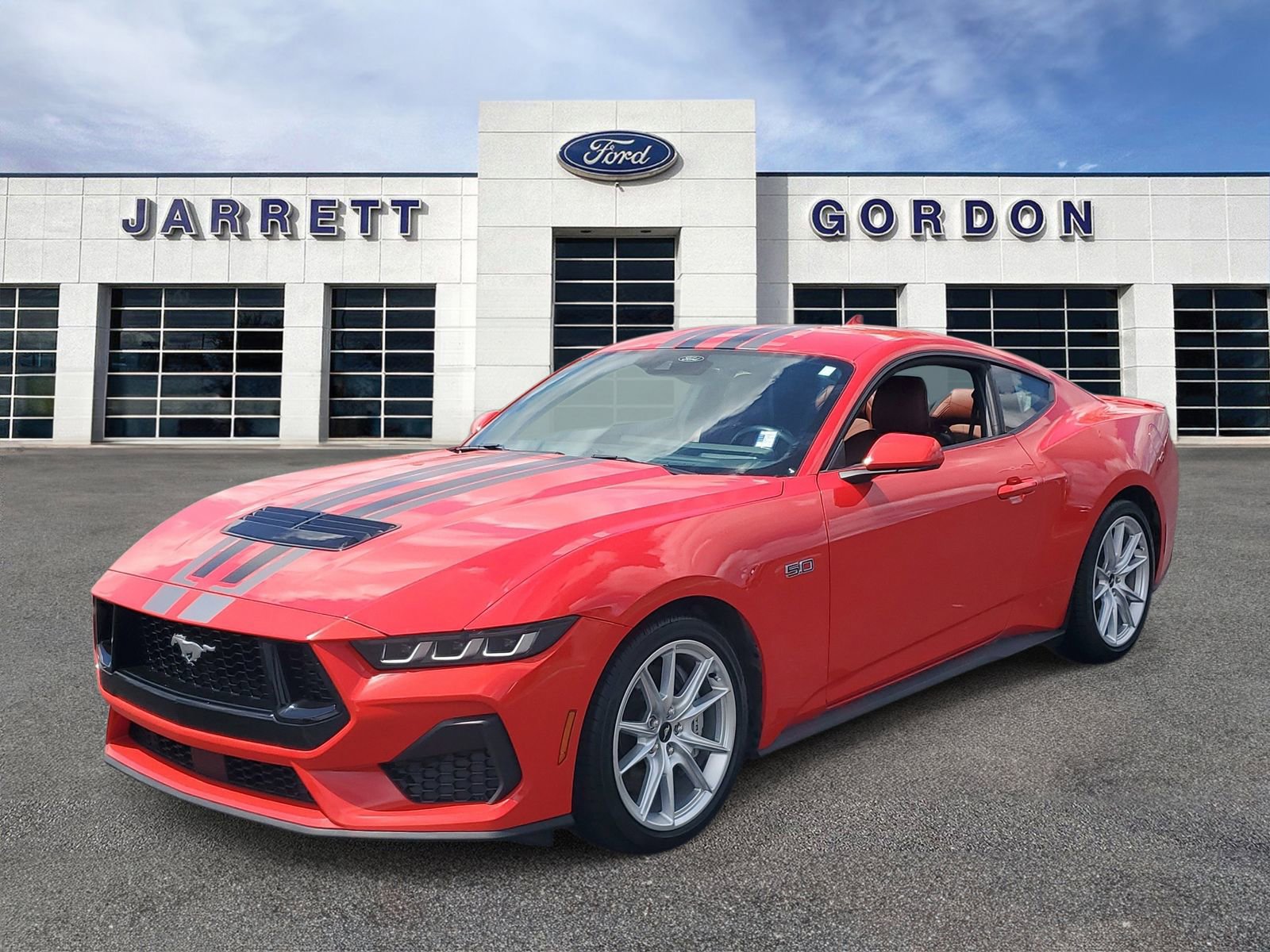 Certified 2025 Ford Mustang GT Premium RWD image 2