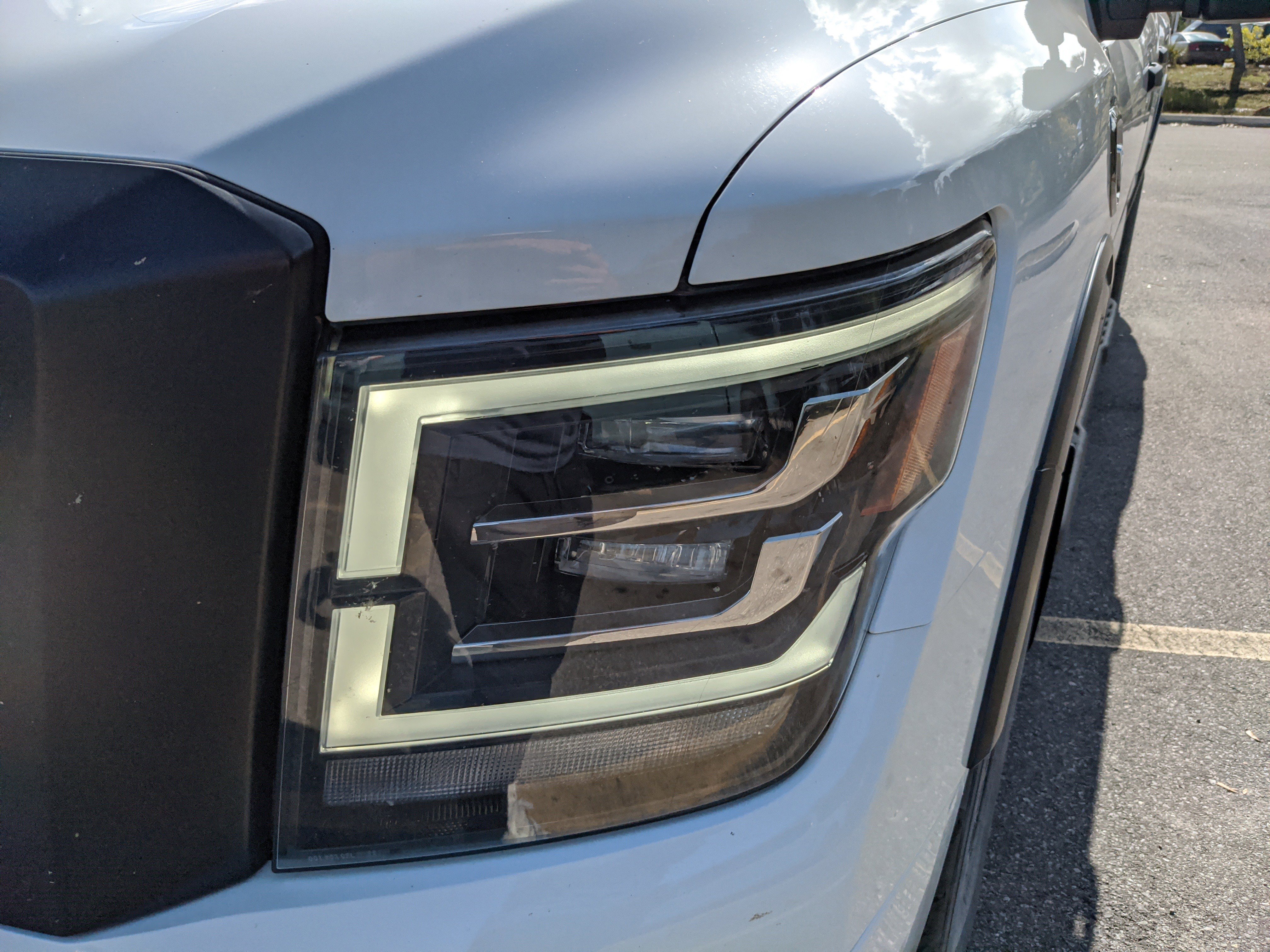 Used 2021 Nissan Titan PRO-4X w/ Pro-4x Convenience Package image 11