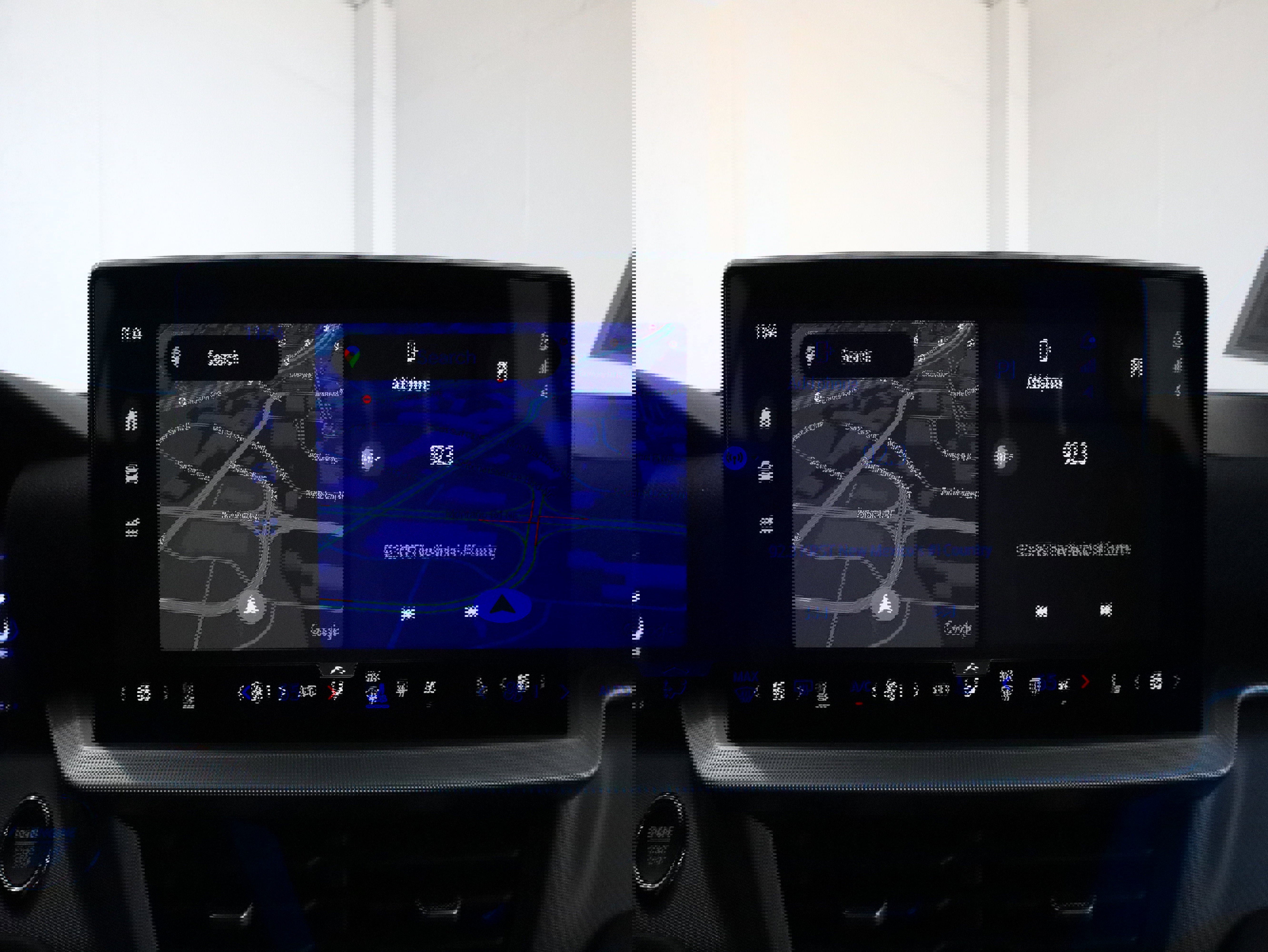 Certified 2025 Ford Explorer ST w/ Sun And Sound Package image 27