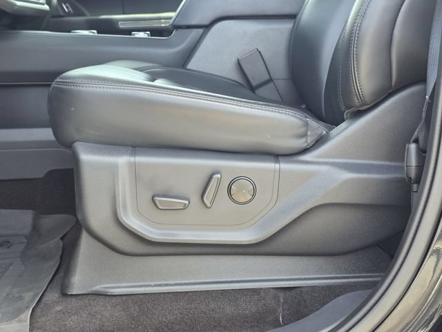 Certified 2023 Ford Expedition XLT AWD/4WD image 16