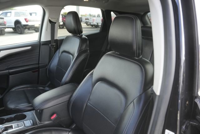 Certified 2021 Ford Escape SEL image 10