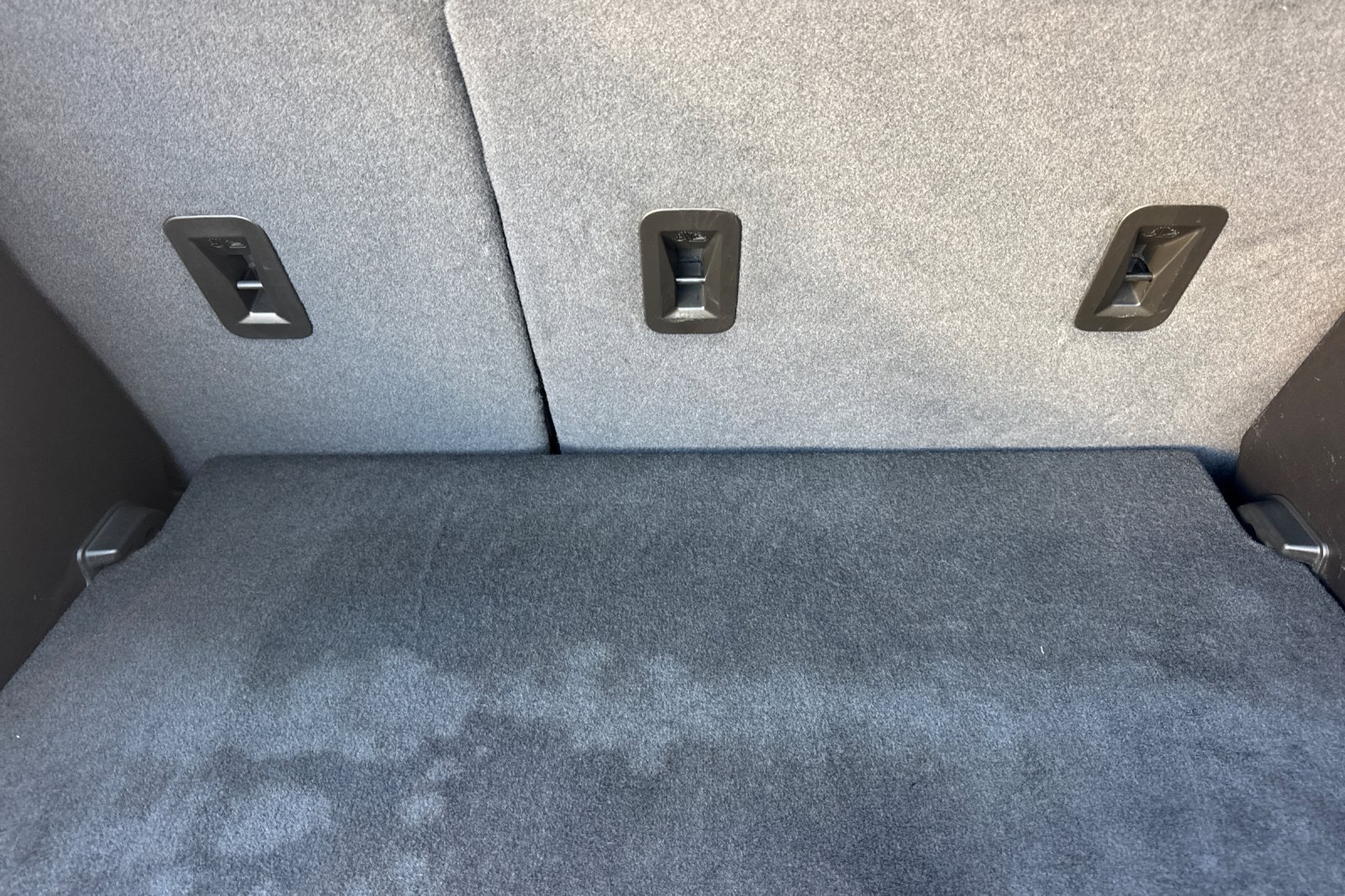 Used 2023 Chevrolet Bolt LT w/ Infotainment Package FWD image 17