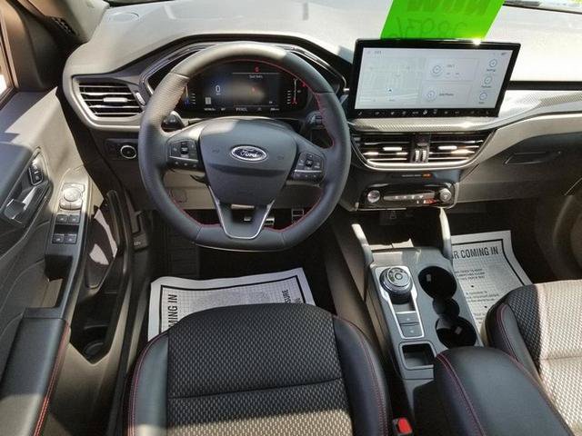Certified 2024 Ford Escape ST-Line Select w/ Tech Pack #1 AWD/4WD image 18