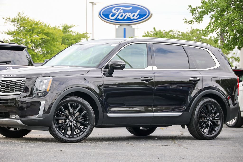 Used 2021 Kia Telluride SX w/ Towing Package FWD image 4