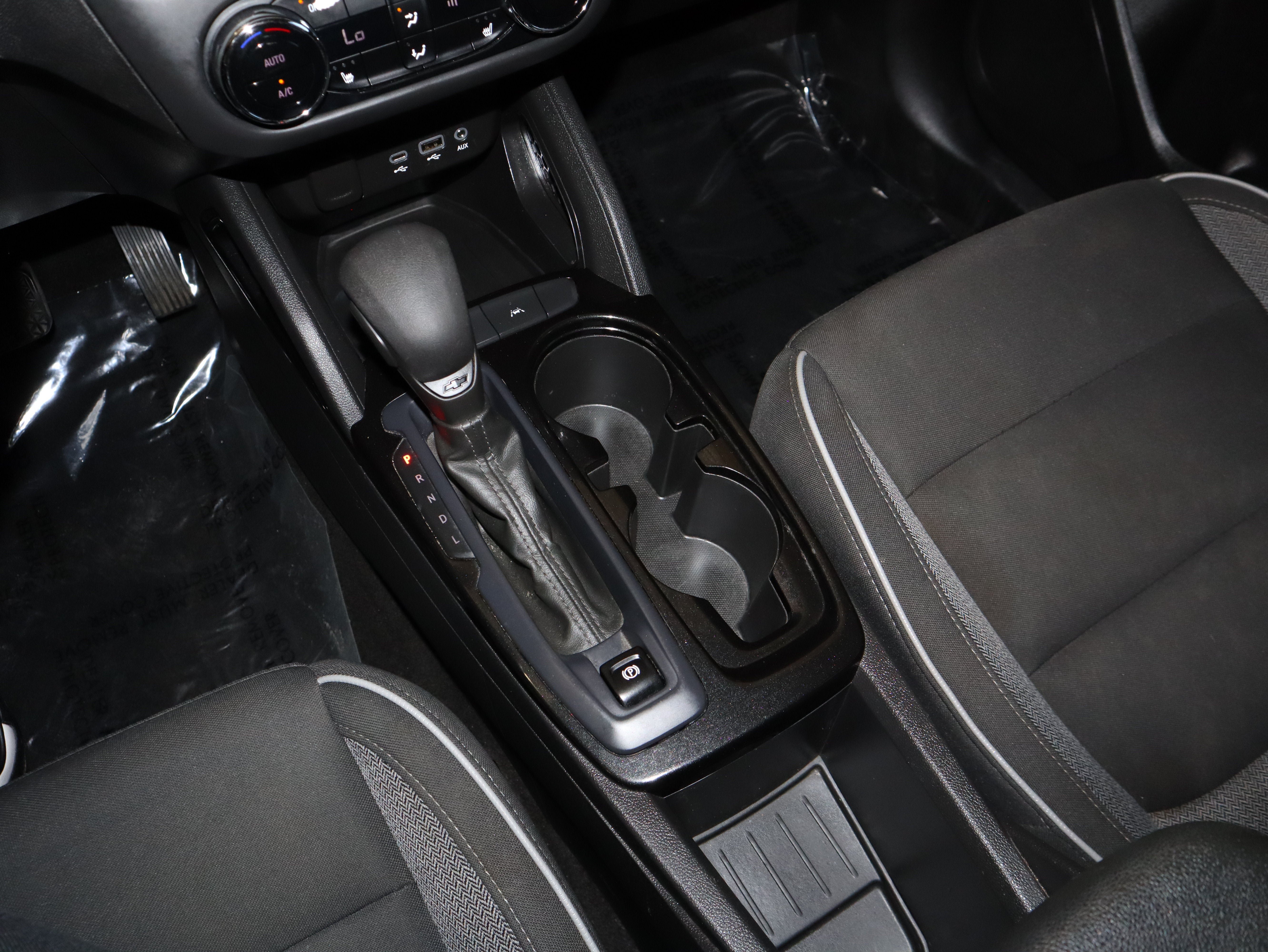Used 2022 Chevrolet TrailBlazer LT w/ Convenience Package FWD image 30