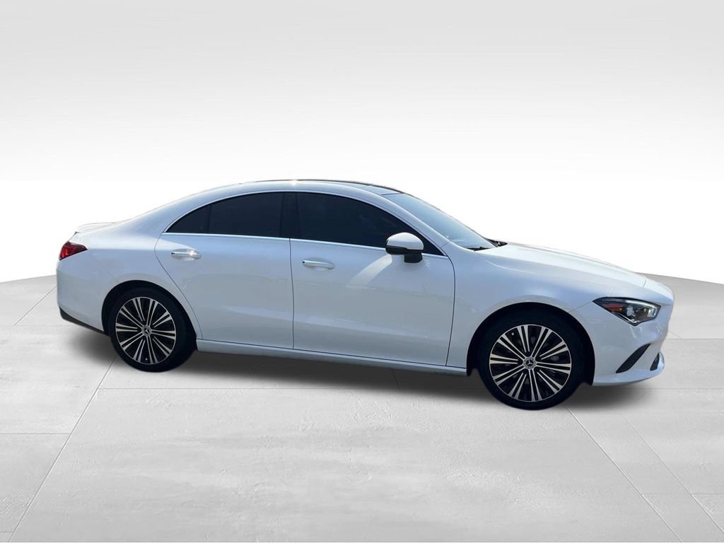 Used 2023 Mercedes-Benz CLA 250 image 2
