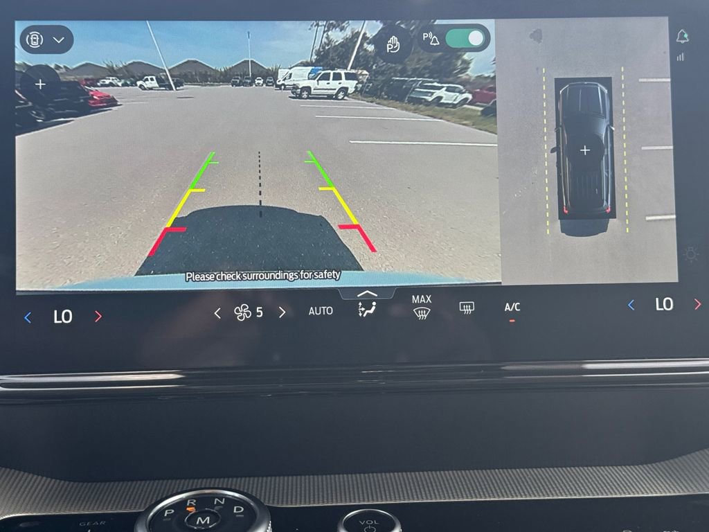 Certified 2025 Ford Expedition Active RWD image 25