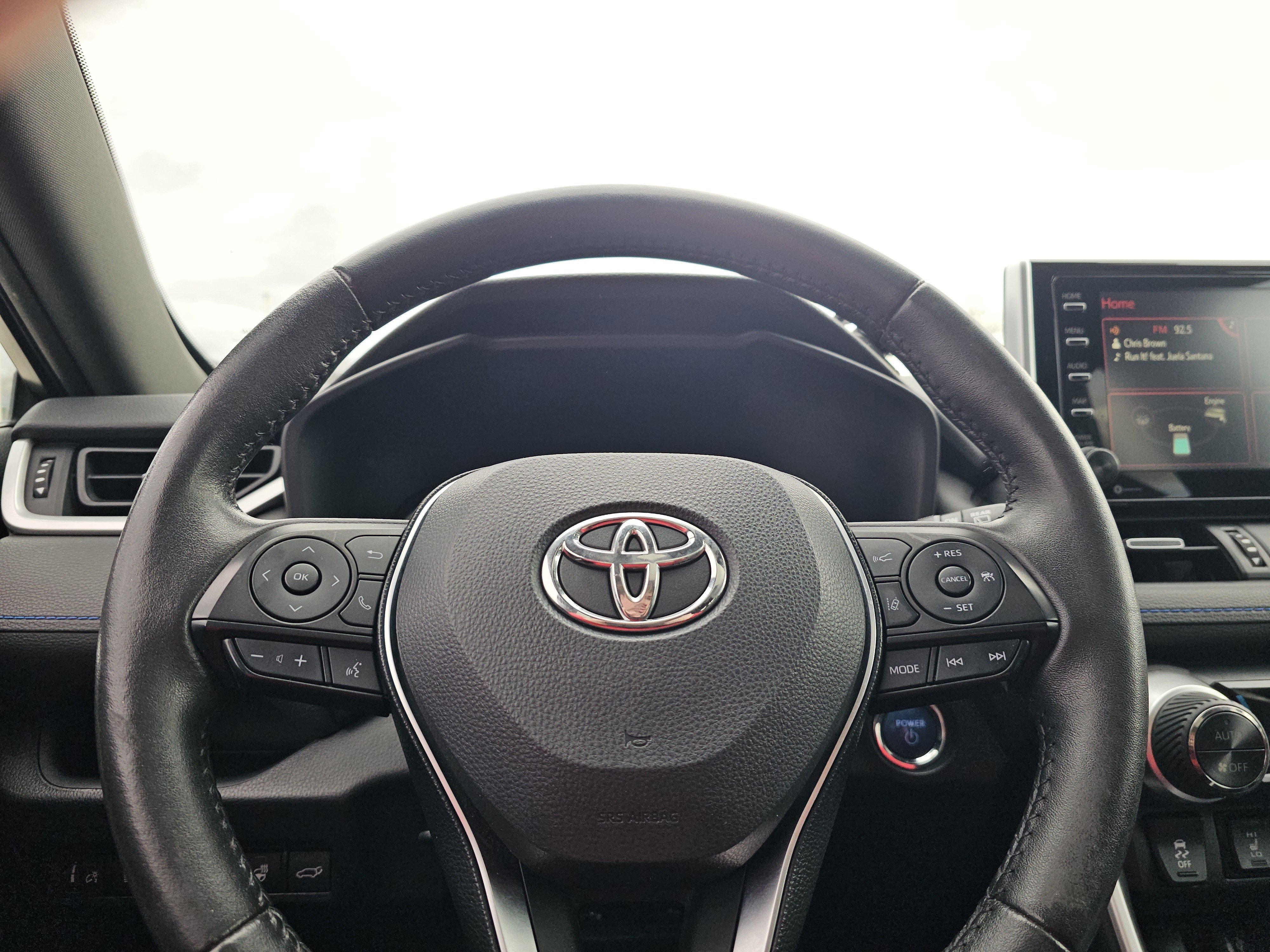 Used 2019 Toyota RAV4 XSE image 30