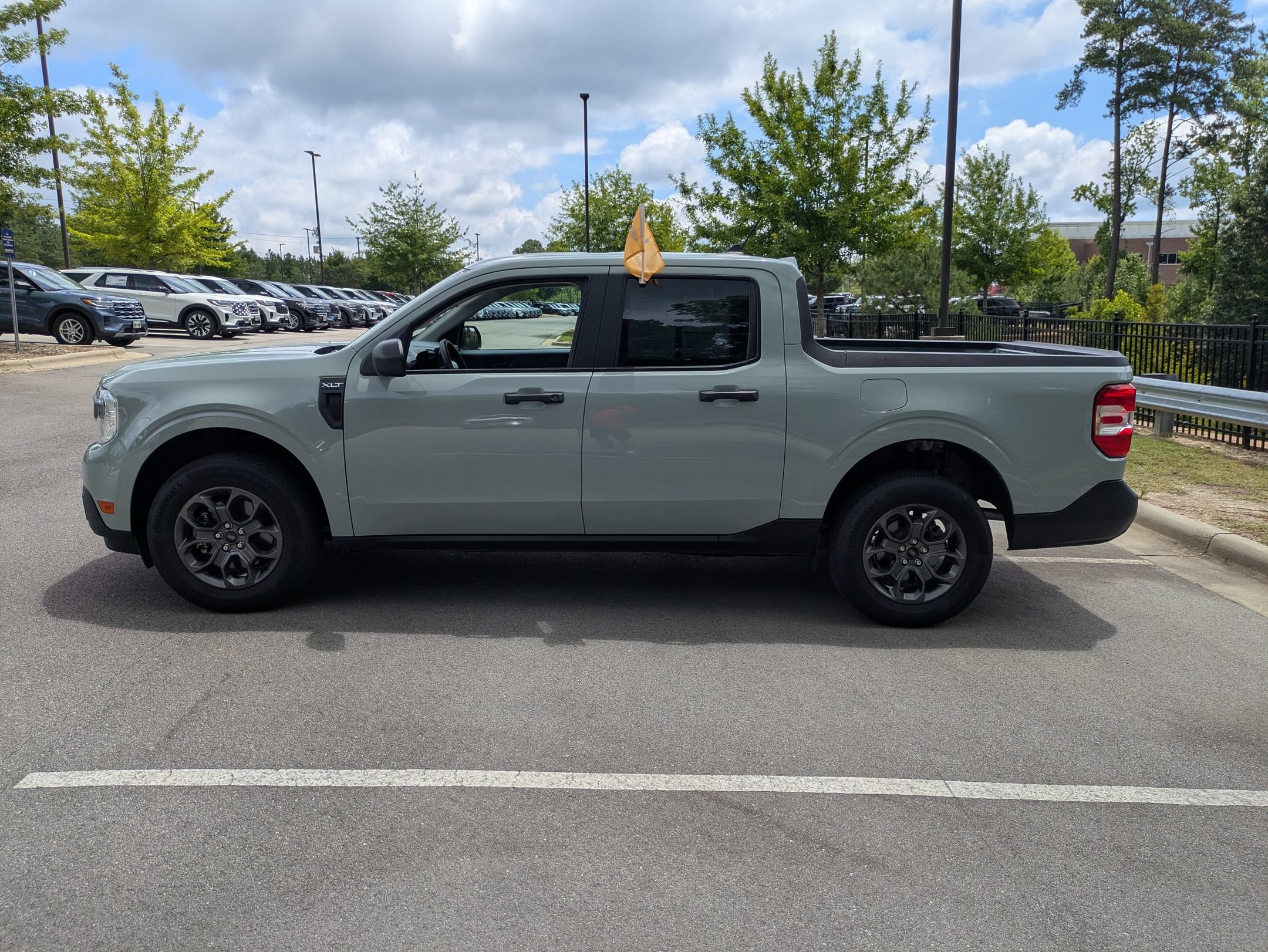 Certified 2024 Ford Maverick XLT FWD image 7